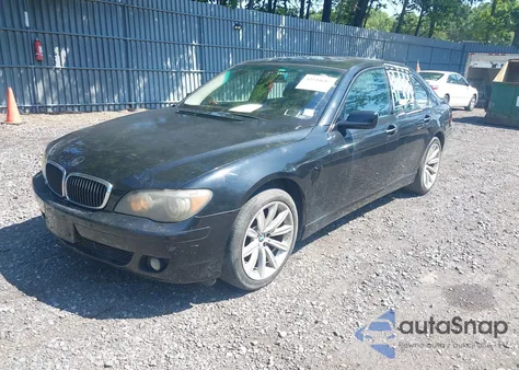 2007 BMW 750I z USA, uszkodzony, nr VIN WBAHL83557DT08894